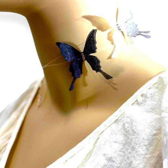 Black Butterfly Wings Glitter Choker Necklace NEW - Picture 4 of 4